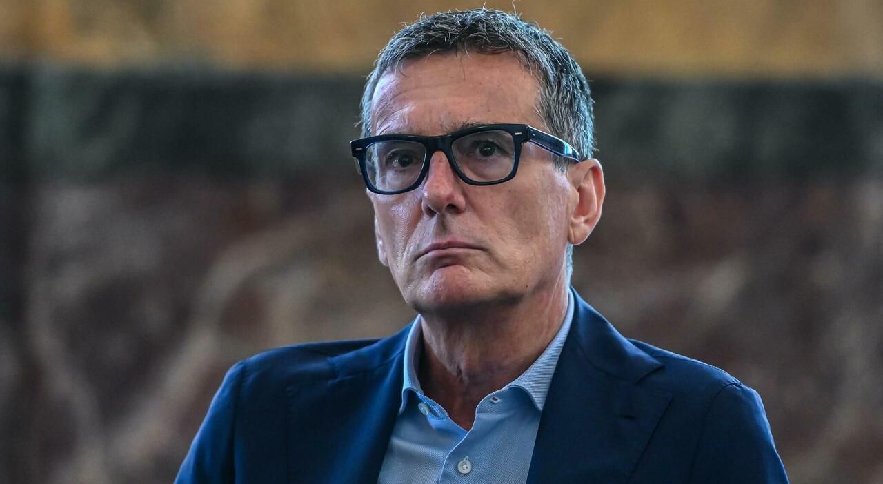 https://statics.cedscdn.it/photos/MED_HIGH/2025/10/13/9124650_13162330_delfin_record_ricavi_55_miliardi_milleri_del_vecchio.jpg