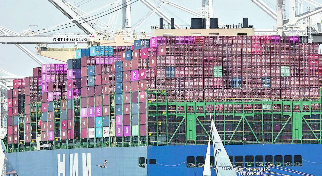 Economia del mare, dalla pace l?impulso alle rotte del Sud: il settore varrà fino al 25% di Pil Economia del mare, dalla pace l?impulso alle rotte del Sud: il settore varrà fino al 25% di Pil