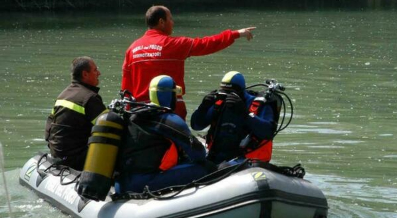 https://statics.cedscdn.it/photos/MED_HIGH/2025/10/13/9125015_13211845_antonio_rapino_morto_fiume_sangro_chieti_oggi_13_10_2025.jpg