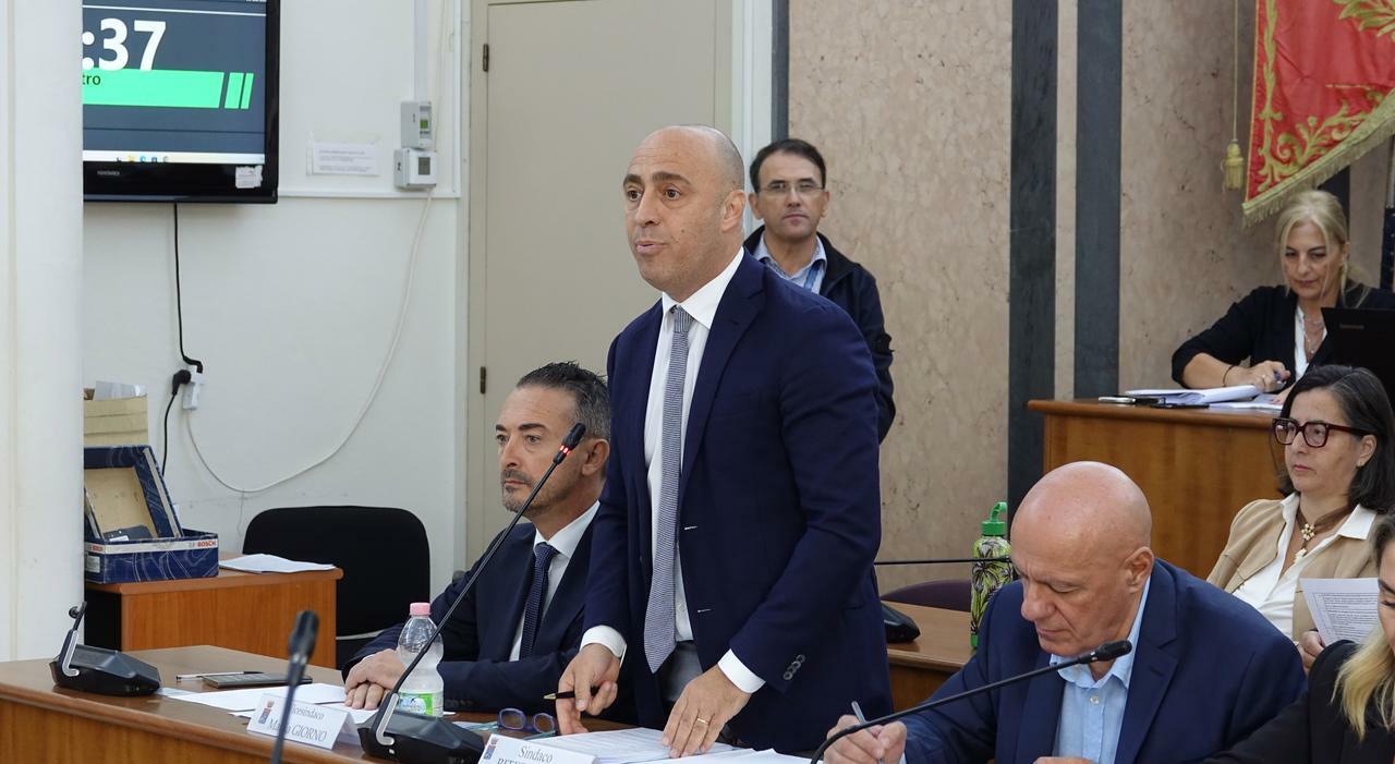 No al ricorso targato M5s sull?Aia. Ok alla mozione di Bitetti ma prime crepe in maggioranza No al ricorso targato M5s sull?Aia. Ok alla mozione di Bitetti ma prime crepe in maggioranza