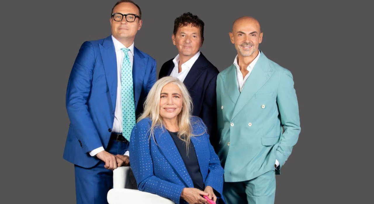 https://statics.cedscdn.it/photos/MED_HIGH/2025/10/14/9126375_14101228_enzo_miccio_teo_mammucari_domenica_in_oggi_14_10_2025.jpg