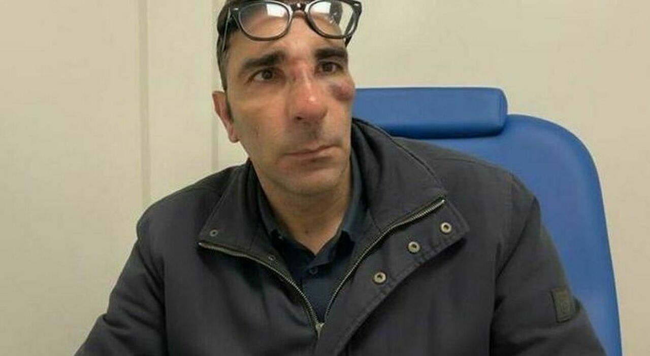 https://statics.cedscdn.it/photos/MED_HIGH/2025/10/14/9126742_14153034_9126366_autista.jpg
