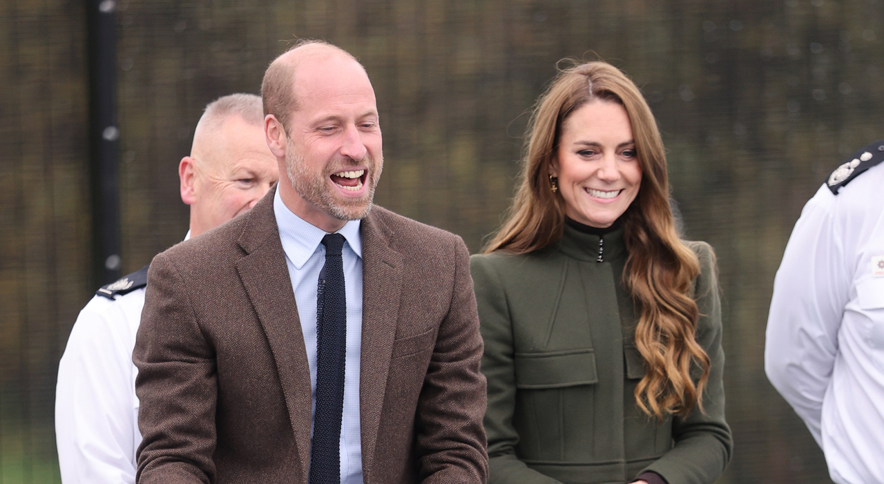 Kate e William, amore e nuovi inizi: visita a sorpresa prima del trasloco (a novembre) a Forest Lodge, la casa da 18 milioni di euro Kate e William, amore e nuovi inizi: visita a sorpresa prima del trasloco (a novembre) a Forest Lodge, la casa da 18 milioni di euro