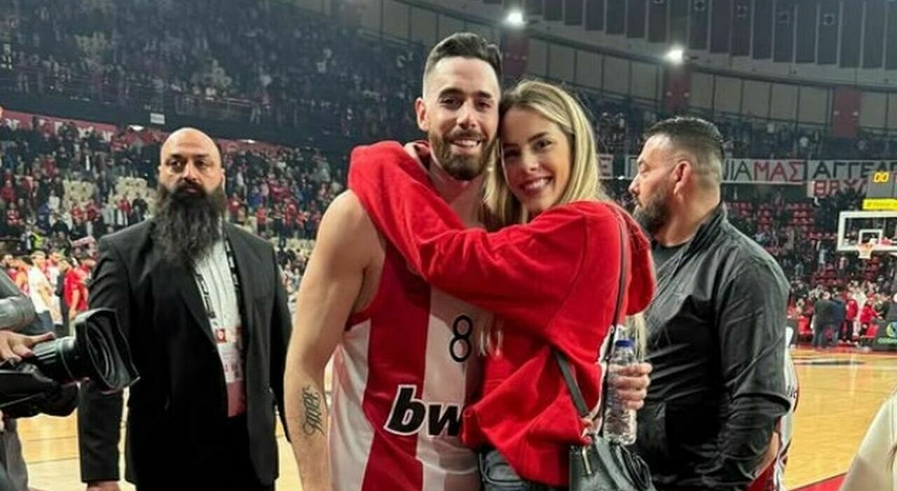 bologna arrestati e rilasciati il playmaker della virtus luca vildoza e la moglie aggrediti i sanitari di un ambulanza