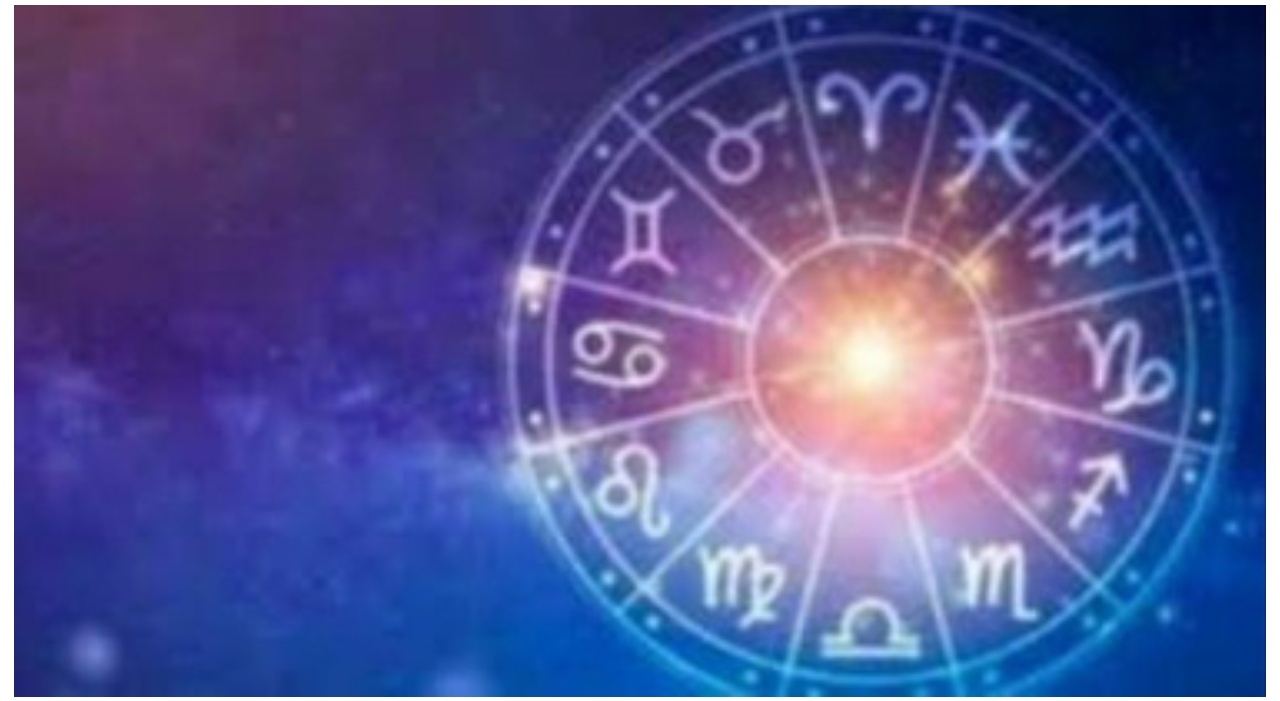 Oroscopo del fine settimana: Leone ritrova chiarezza, Bilancia innamorata, Scorpione prende il comando. Cancro? Chiarisci tutto Oroscopo del fine settimana: Leone ritrova chiarezza, Bilancia innamorata, Scorpione prende il comando. Cancro? Chiarisci tutto