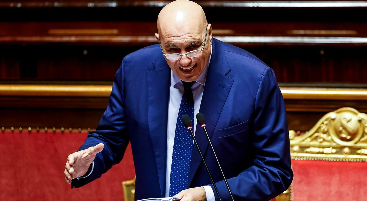 Guerra, il piano militare italiano: ponti mobili, mine anti carro, droni. Il programma in 10 anni e la minaccia ad Est Guerra, il piano militare italiano: ponti mobili, mine anti carro, droni. Il programma in 10 anni e la minaccia ad Est