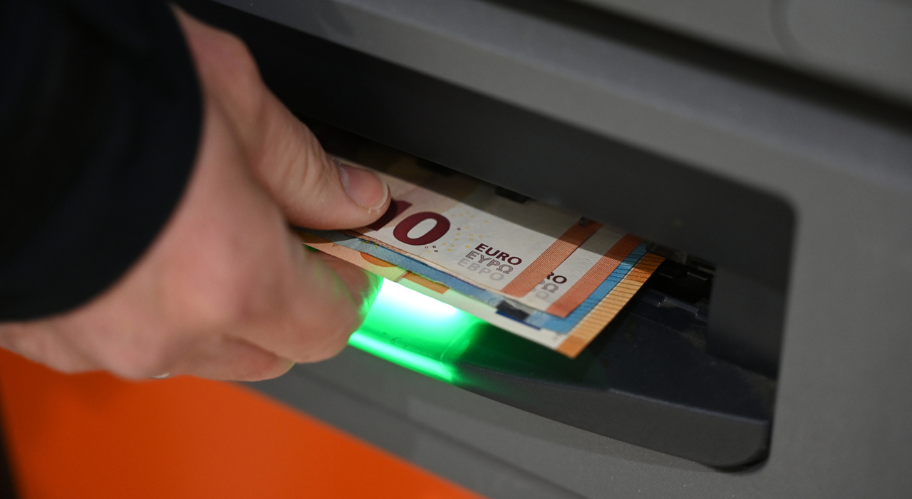 Scontrino bancomat: la nuova frontiera delle truffe digitali