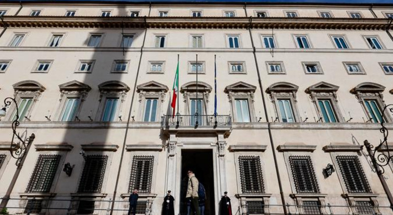 Manovra 2026, al Mezzogiorno 2,3 miliardi per finanziare la Zes unica: sì anche al credito d?imposta Manovra 2026, al Mezzogiorno 2,3 miliardi per finanziare la Zes unica: sì anche al credito d?imposta