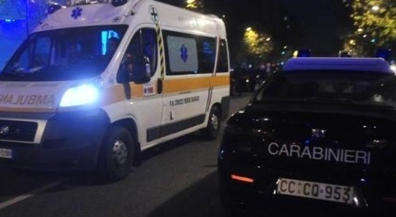 san sverino tragedia all alba l auto finisce nella scarpata il conducente muore a 28 anni
