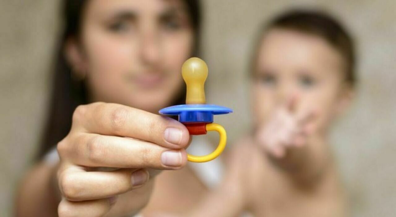https://statics.cedscdn.it/photos/MED_HIGH/2025/10/18/9134820_18103325_ciucci_bambini_pericoli_quali_sono_marchi.jpg