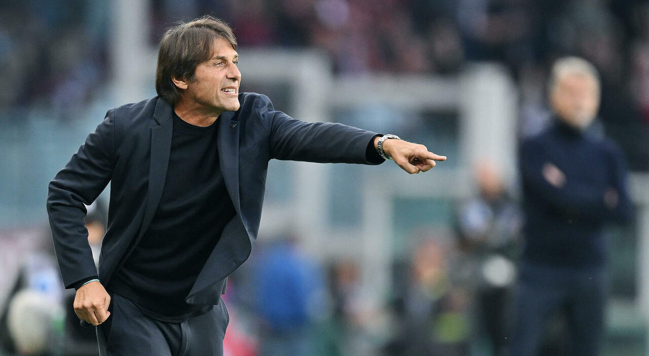 Il Napoli più brutto: Conte dai la sveglia Il Napoli più brutto: Conte dai la sveglia