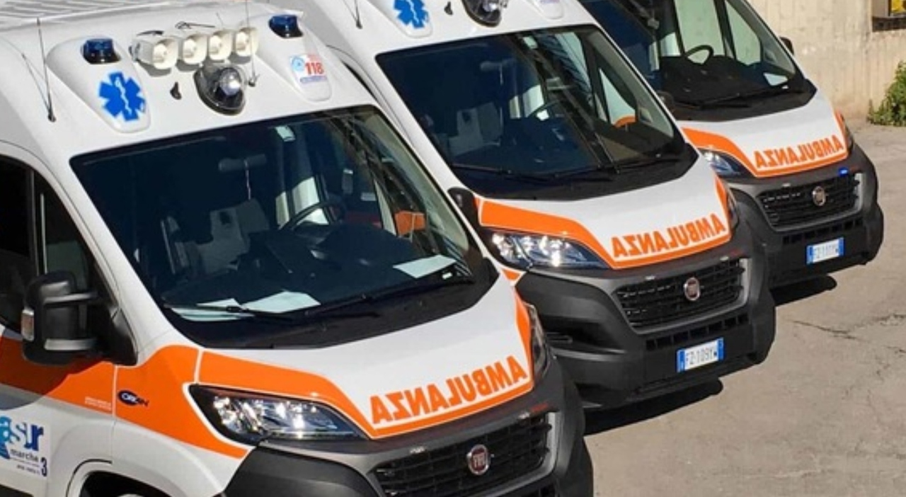 https://statics.cedscdn.it/photos/MED_HIGH/2025/10/19/9136758_19161438_118_aggredito_donna_morta_arresto_cardiamo_als_denuncia_foggia_oggi_19_10_2025.jpg