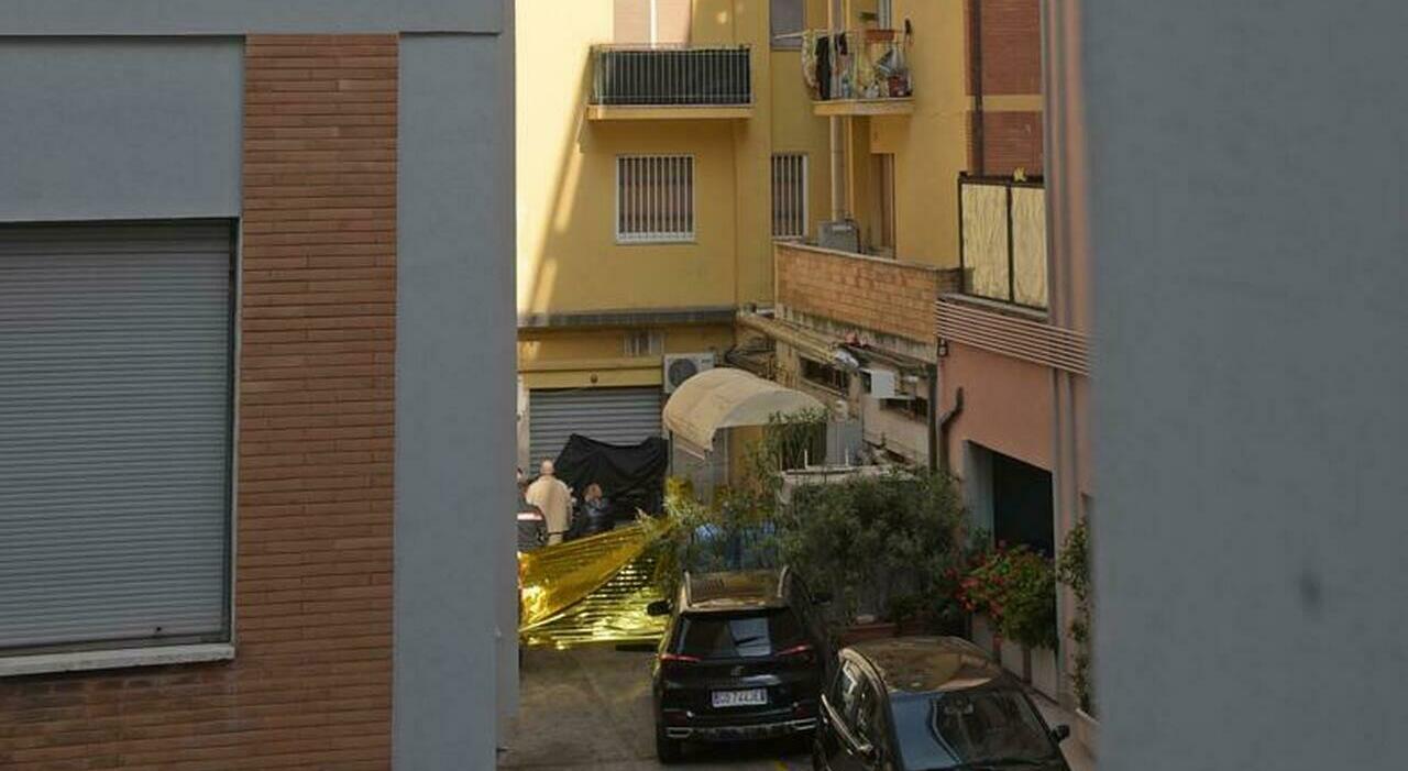 donna precipita dal settimo piano di una palazzina di via isonzo choc in centro a civitanova lipotesi del suicidio