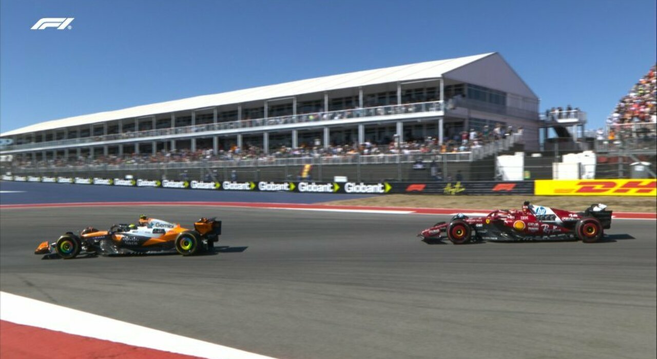 GP Austin, diretta: Verstappen prende il largo ed ha 11" di vantaggio su Norris, Hamilton terzo dopo il pit stop di Leclerc GP Austin, diretta: Verstappen prende il largo ed ha 11" di vantaggio su Norris, Hamilton terzo dopo il pit stop di Leclerc