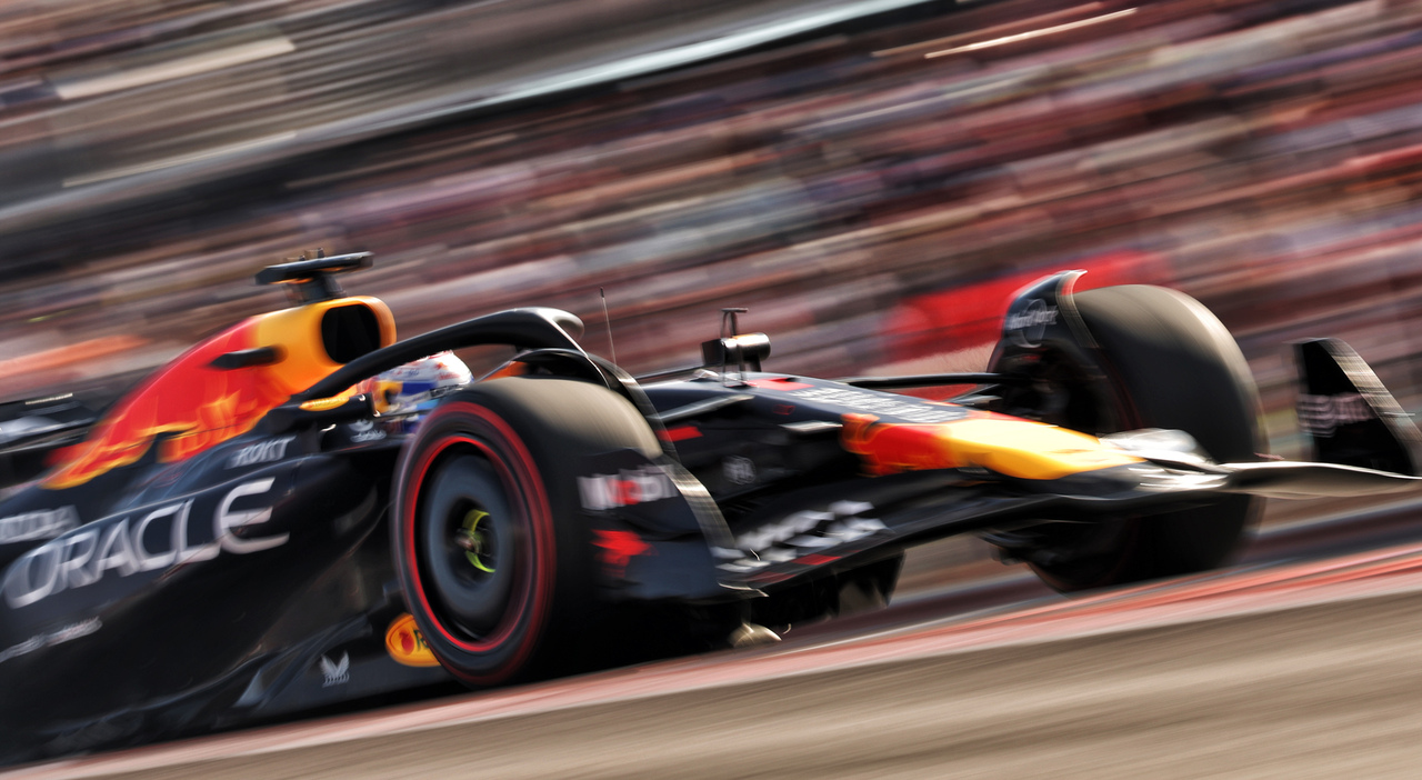GP Austin, diretta: dopo il pit stop, Verstappen leader con 6" su Leclerc e 9" su Norris, Hamilton quarto GP Austin, diretta: dopo il pit stop, Verstappen leader con 6" su Leclerc e 9" su Norris, Hamilton quarto