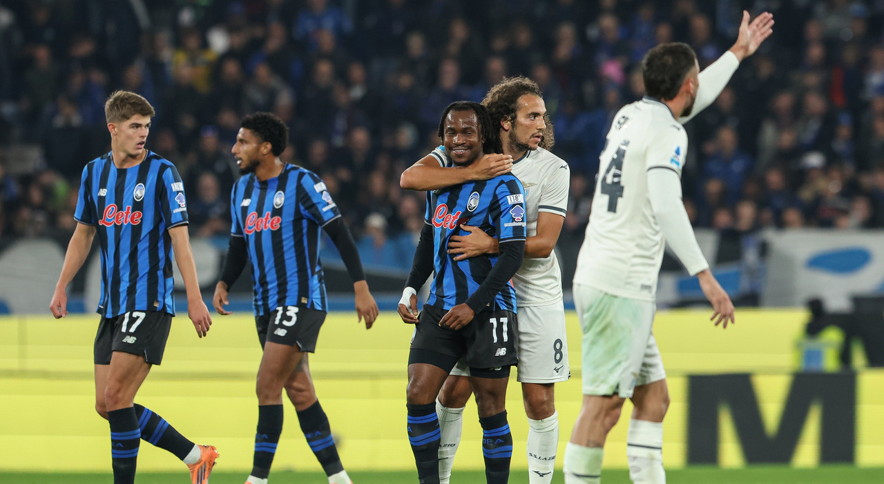 https://statics.cedscdn.it/photos/MED_HIGH/2025/10/19/9136932_19200427_atalanta_lazio_0_0_pagelle_voti_oggi_19_10_2025.jpg