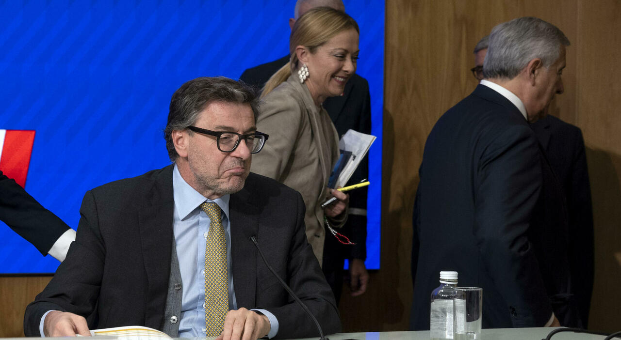 Manovra, cosa cambia nel 2026: Irpef, accise, Isee, rottamazione, sigarette, affitti brevi e non solo. La bozza Manovra, cosa cambia nel 2026: Irpef, accise, Isee, rottamazione, sigarette, affitti brevi e non solo. La bozza