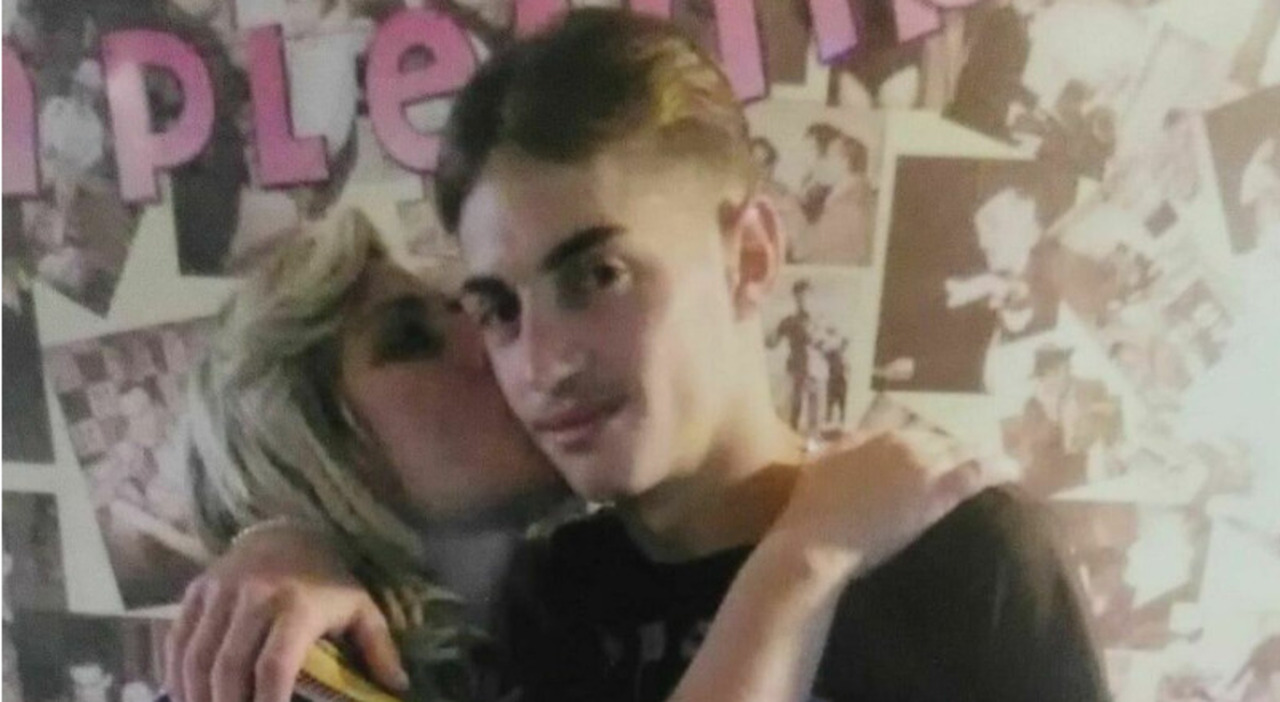 Avellino, Paolo Piccolo pestato a sangue in carcere: «Merita l Avellino, Paolo Piccolo pestato a sangue in carcere: «Merita l