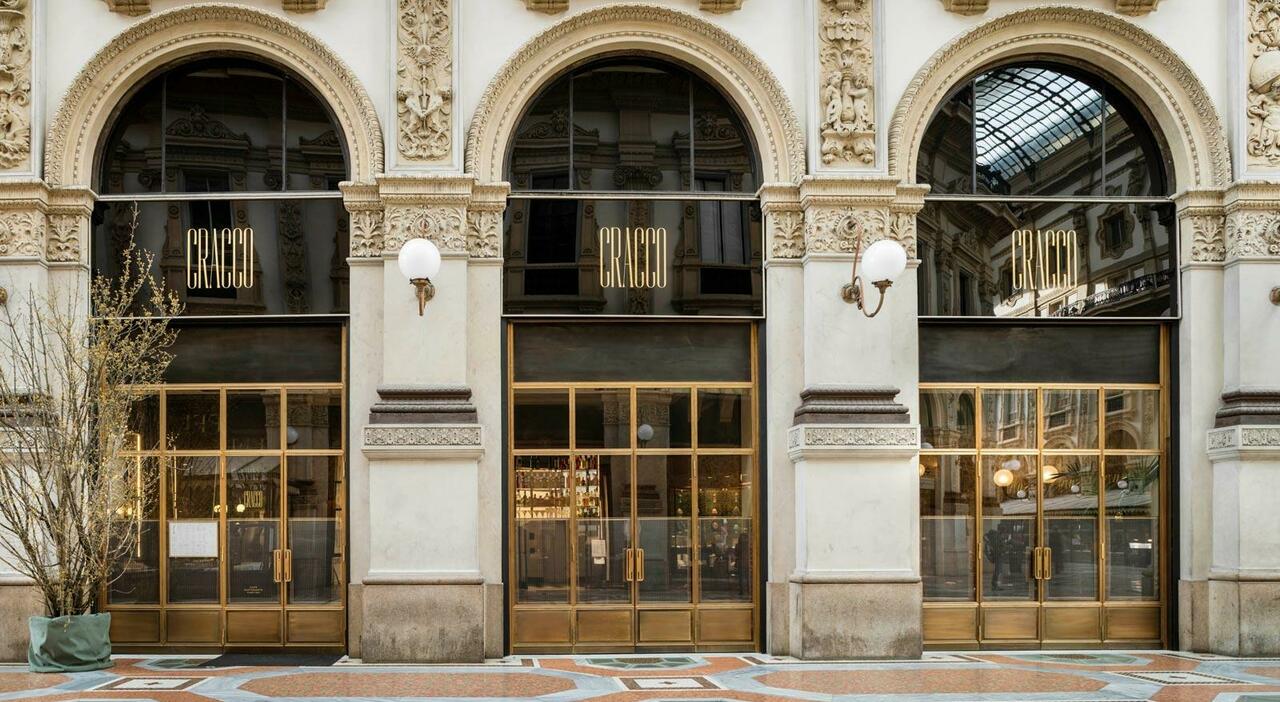 carlo cracco quanto costa mangiare nel suo ristorante nel salotto di milano dal rigatone a 60 euro al dolce tatin a 44 tutti i prezzi da Leggo.it carlo cracco quanto costa mangiare nel suo ristorante nel salotto di milano dal rigatone a 60 euro al dolce tatin a 44 tutti i prezzi