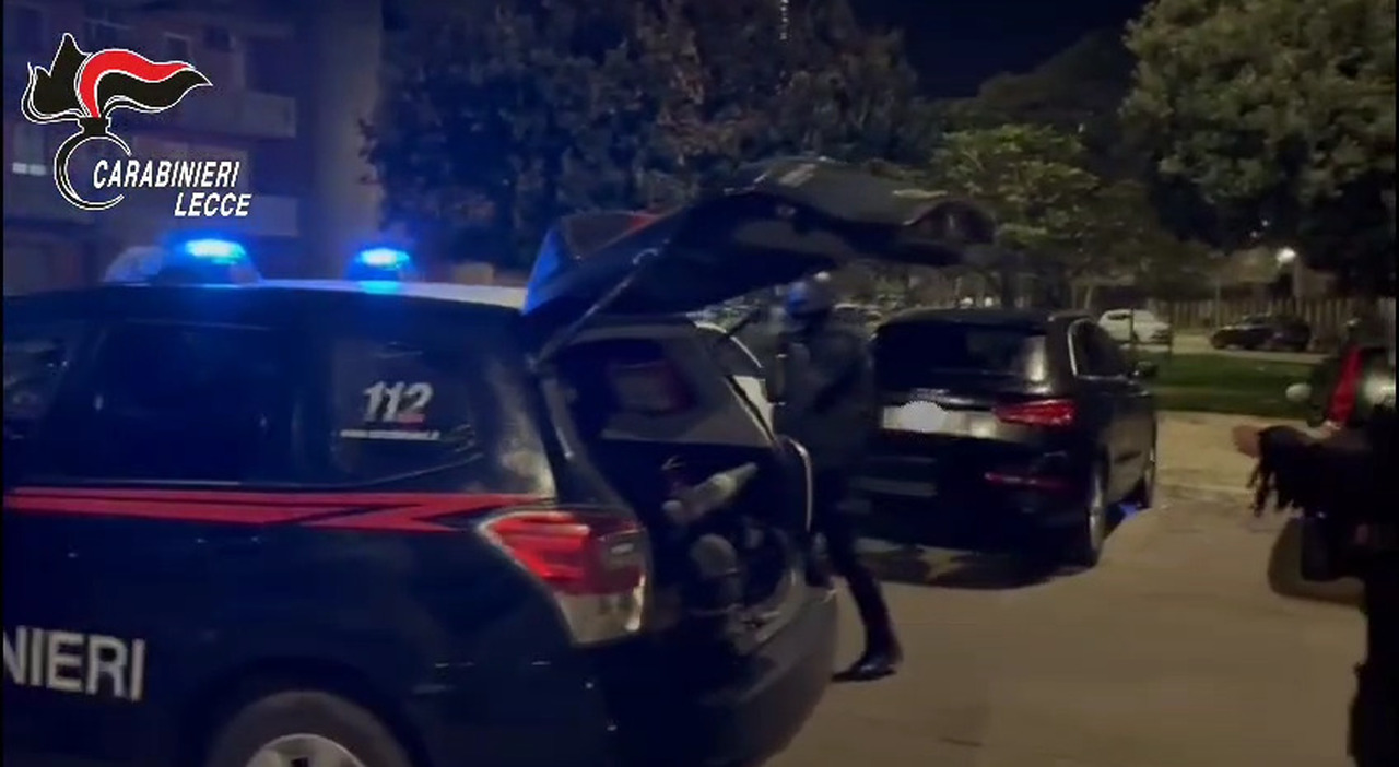 Maxi operazione nel Salento, 19 arresti per spaccio, rapina ed estorsione Maxi operazione nel Salento, 19 arresti per spaccio, rapina ed estorsione