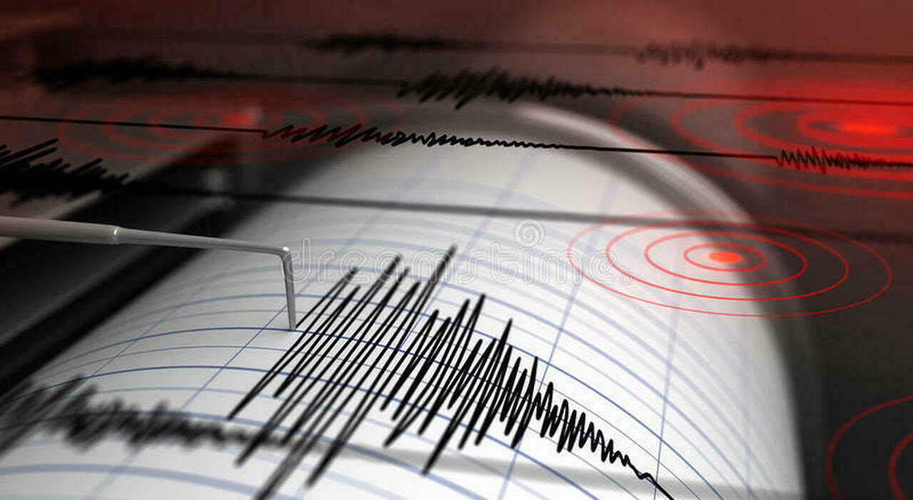Terremoto oggi ad Avellino, forte scossa avvertita a Napoli, Salerno e Benevento Terremoto oggi ad Avellino, forte scossa avvertita a Napoli, Salerno e Benevento