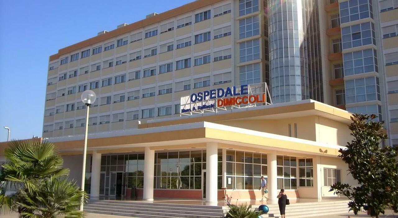 Spari nel tardo pomeriggio: nel mirino il presidente del Comitato di quartiere Giuseppe Di Bari Spari nel tardo pomeriggio: nel mirino il presidente del Comitato di quartiere Giuseppe Di Bari