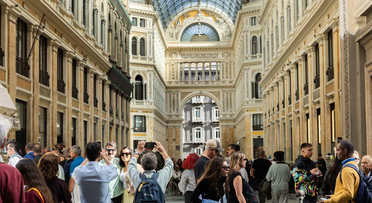 Ponte di Ognissanti nuovo boom di turisti: «Presenze triplicate» Ponte di Ognissanti nuovo boom di turisti: «Presenze triplicate»