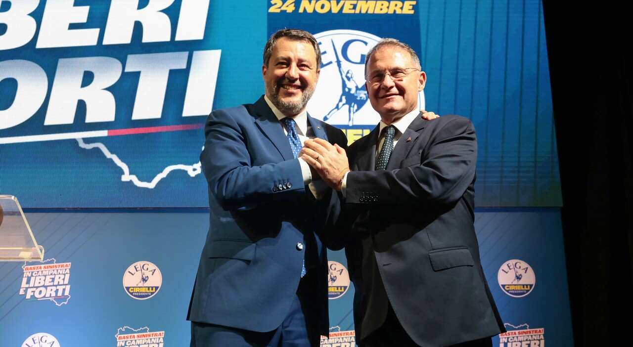Regionali in Campania, Salvini spinge Cirielli: «La vittoria è possibile, Eav da commissariare» Regionali in Campania, Salvini spinge Cirielli: «La vittoria è possibile, Eav da commissariare»