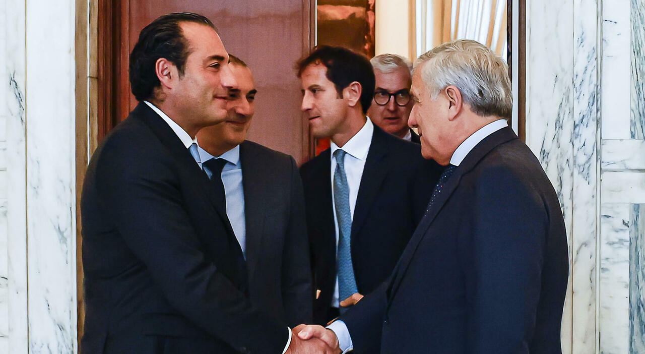 l'AD di Stellantis Antonio Filosa presso la Farnesina con il ministro degli Affari Esteri Antonio Tajani durante l'incontro con