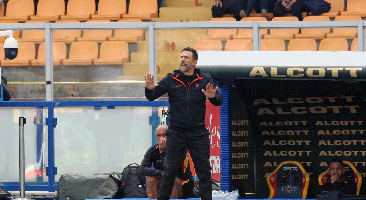 Lecce Napoli, diretta: le formazioni ufficiali. Di Fra rivoluziona i giallorossi: Camarda e Banda titolari Lecce Napoli, diretta: le formazioni ufficiali. Di Fra rivoluziona i giallorossi: Camarda e Banda titolari