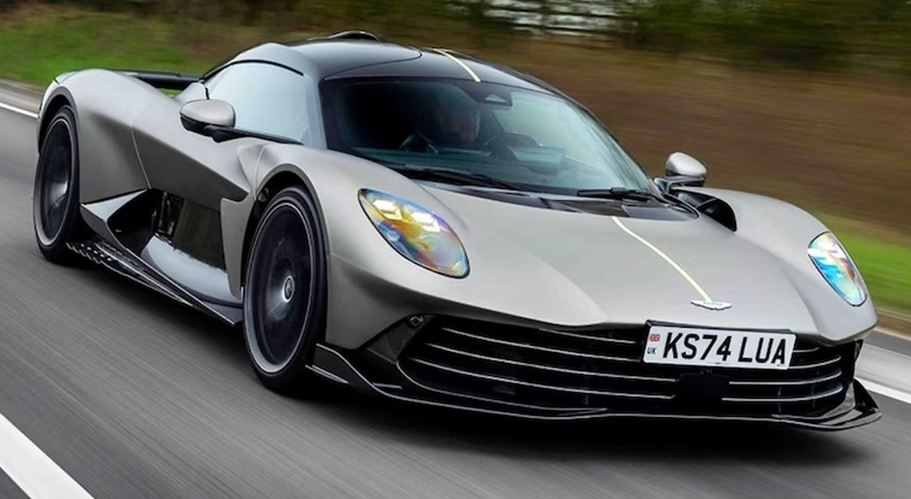 Aston Martin Valhalla