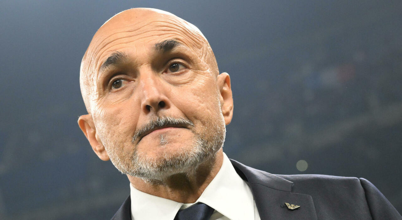 Spalletti è arrivato alla Continassa: oggi primo allenamento per il nuovo allenatore della Juventus. Ma sono tanti i nodi da sciogliere