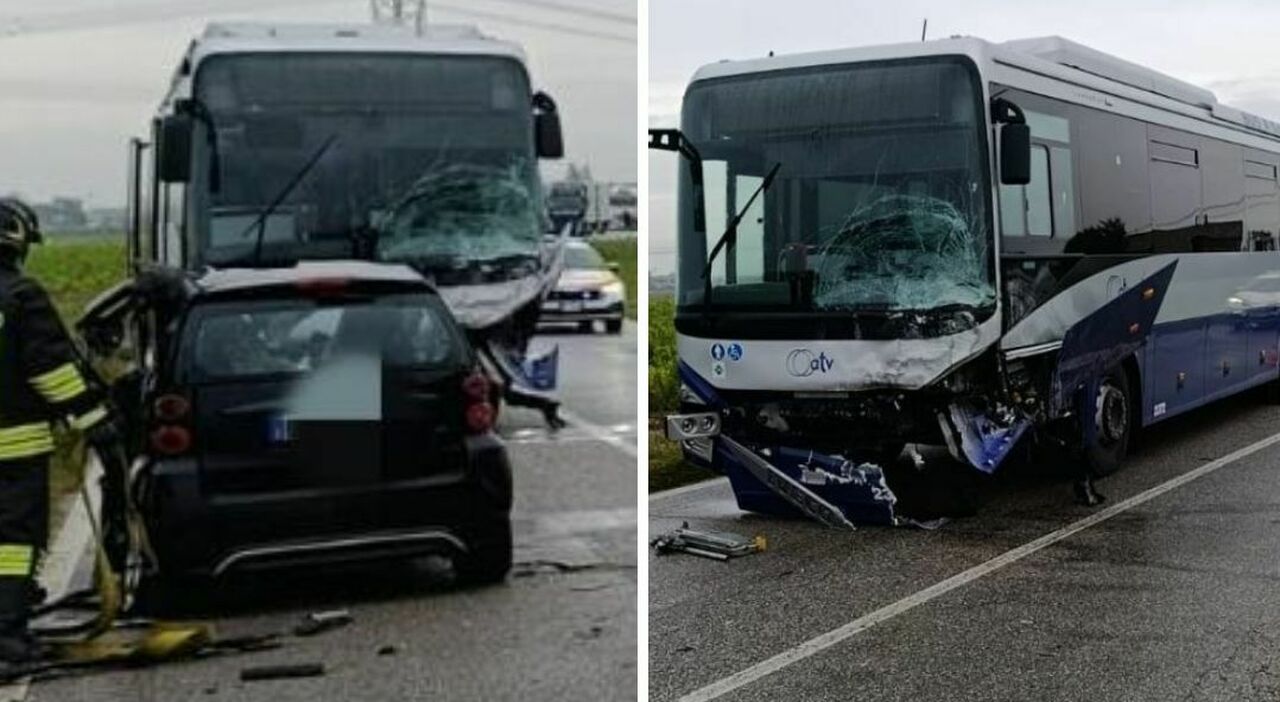 Sorpassa ma si trova davanti un bus, la conducente della Smart muore nel violento incidente frontale. A bordo dell Sorpassa ma si trova davanti un bus, la conducente della Smart muore nel violento incidente frontale. A bordo dell