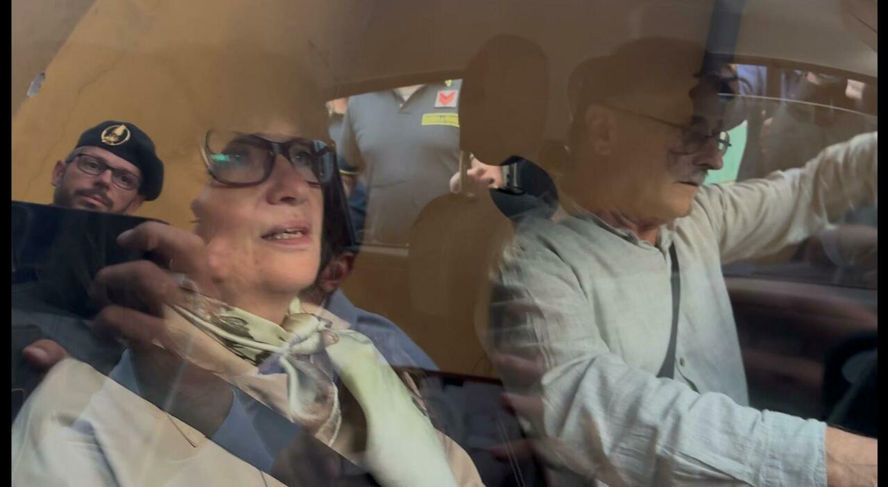 Sempio, la Guardia di Finanza: «Dal padre versamenti occulti ma non ai legali» Sempio, la Guardia di Finanza: «Dal padre versamenti occulti ma non ai legali»