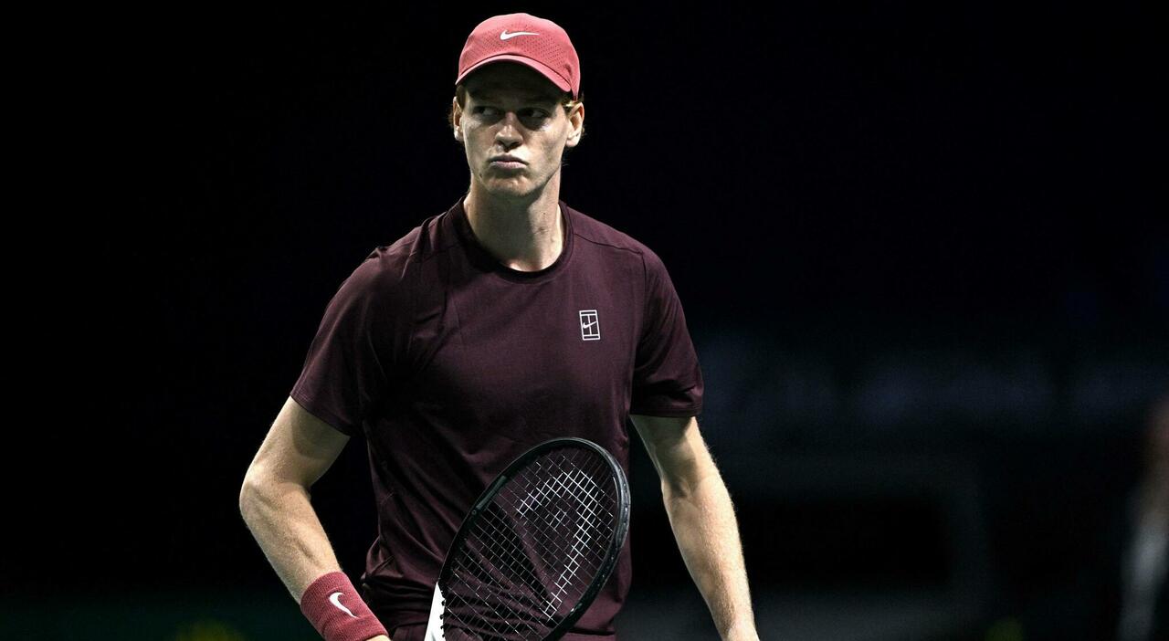 Sinner, quando gioca la finale a Parigi? Jannik sfida Auger Aliassime per tornare numero 1. Orario, dove vederla (tv e streaming), precedenti Sinner, quando gioca la finale a Parigi? Jannik sfida Auger Aliassime per tornare numero 1. Orario, dove vederla (tv e streaming), precedenti