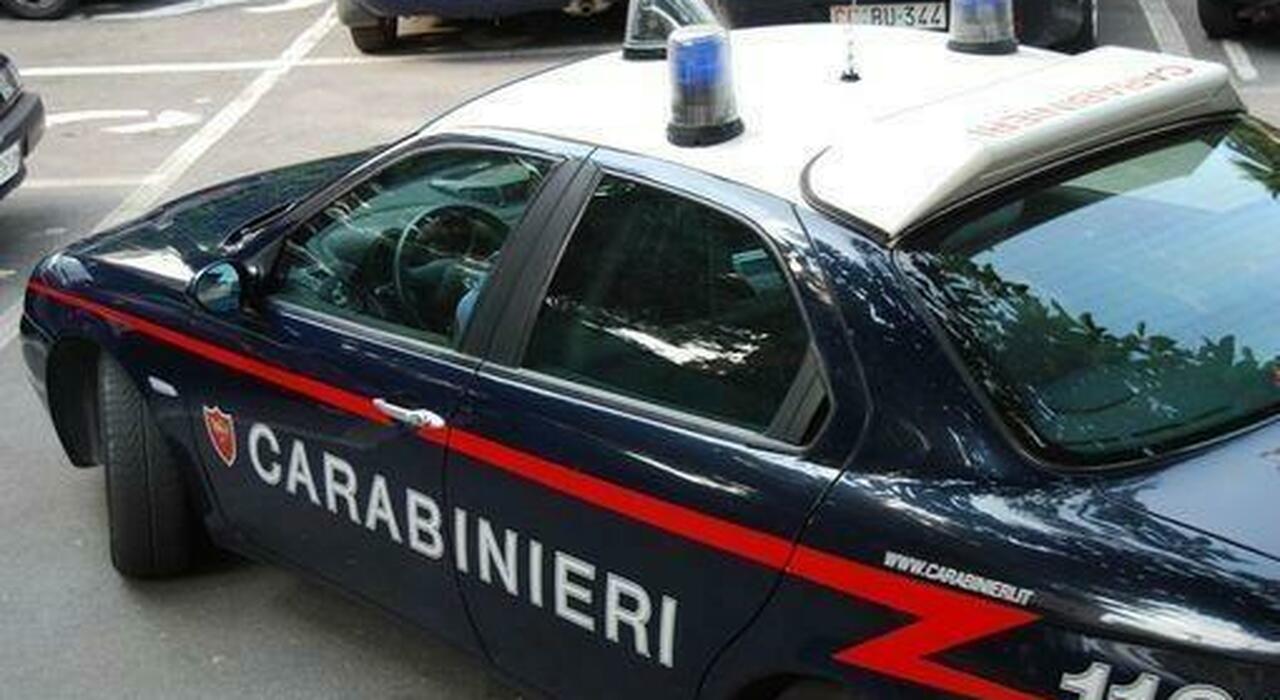 https://statics.cedscdn.it/photos/MED_HIGH/2025/11/03/9166029_03104225_carabinieri.jpg