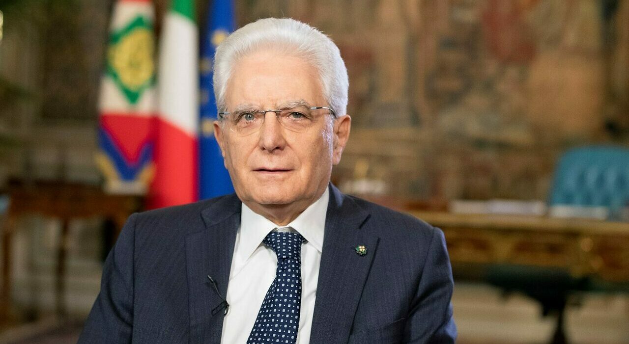 Porto blindato per la festa, ad Ancona è il giorno del presidente della Repubblica Mattarella. Presente il ministro Crosetto, come cambia la viabilità Porto blindato per la festa, ad Ancona è il giorno del presidente della Repubblica Mattarella. Presente il ministro Crosetto, come cambia la viabilità