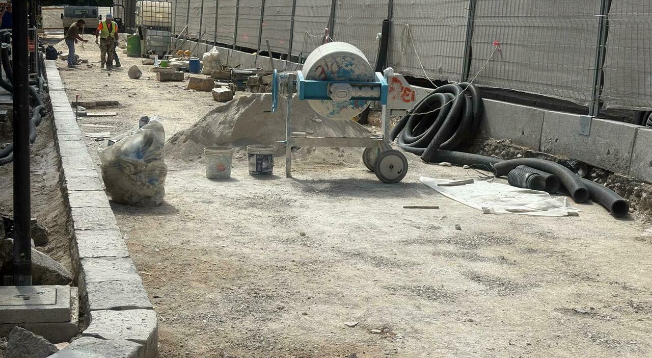 Vertice su via XXV Luglio a Lecce, Poli Bortone convoca il direttore dei lavori: «Basta con i tanti ritardi»