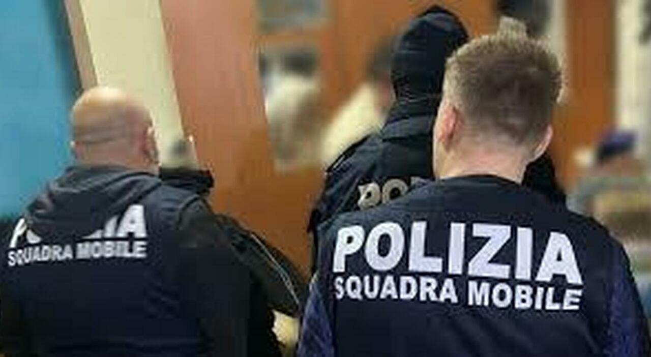 tenta di violentare una 17enne choc in un bar di falconara lex a processo anche per stalking