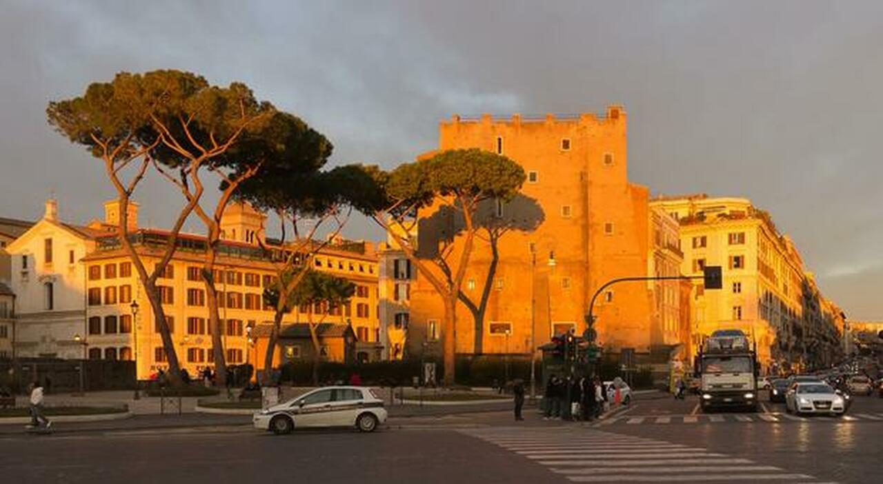 Torre dei Conti, la storia della fortezza medievale voluta da Innocenzo III e ammirata da Petrarca