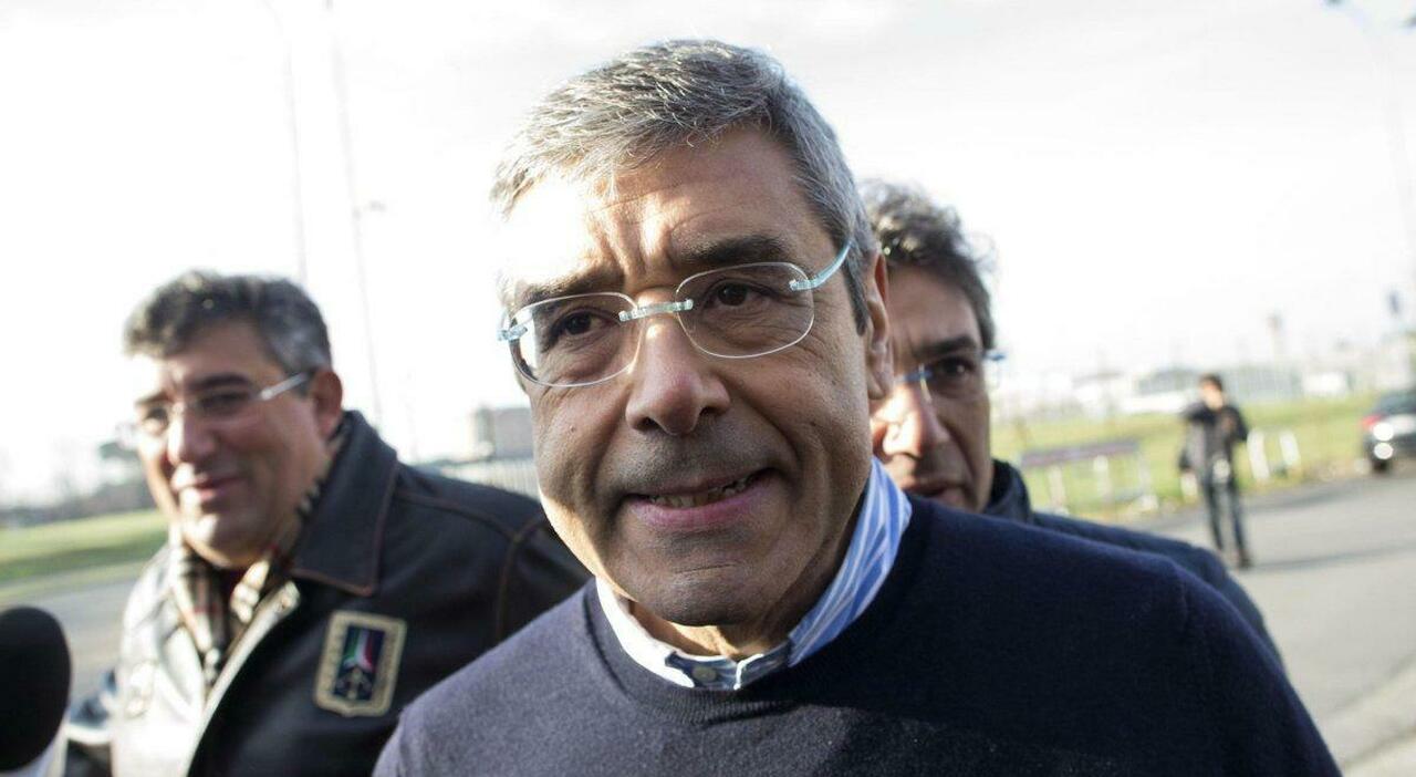 Salvatore Cuffaro, appalti truccati: chiesti gli arresti domiciliari per l Salvatore Cuffaro, appalti truccati: chiesti gli arresti domiciliari per l