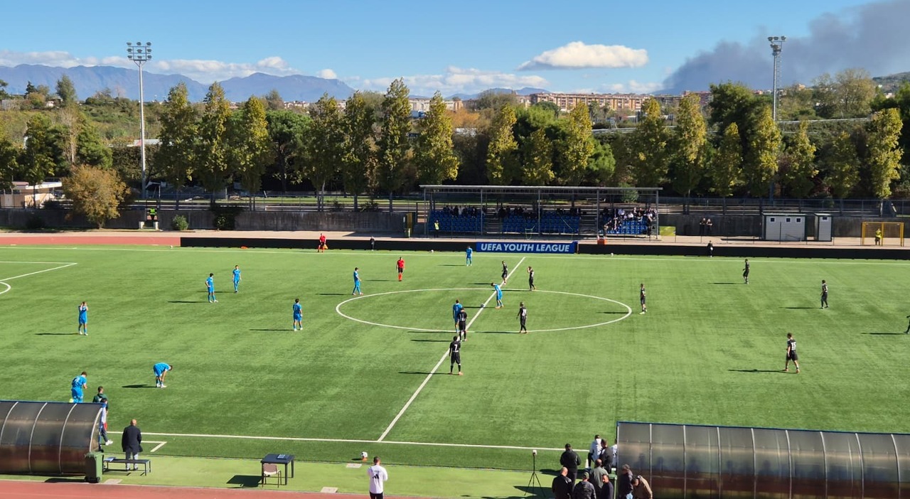 Youth League, Napoli-Eintracht Francoforte 0-0: ora la qualificazione è possibile