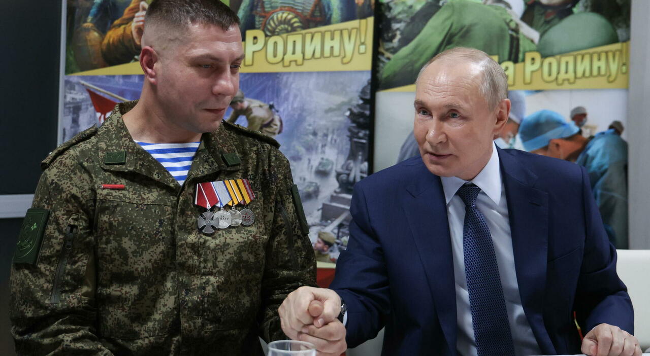 Putin, le navi della flotta ombra sotto attacco: le tattiche «disperate» per salvare il petrolio. Lo spoofing e la possibile svolta