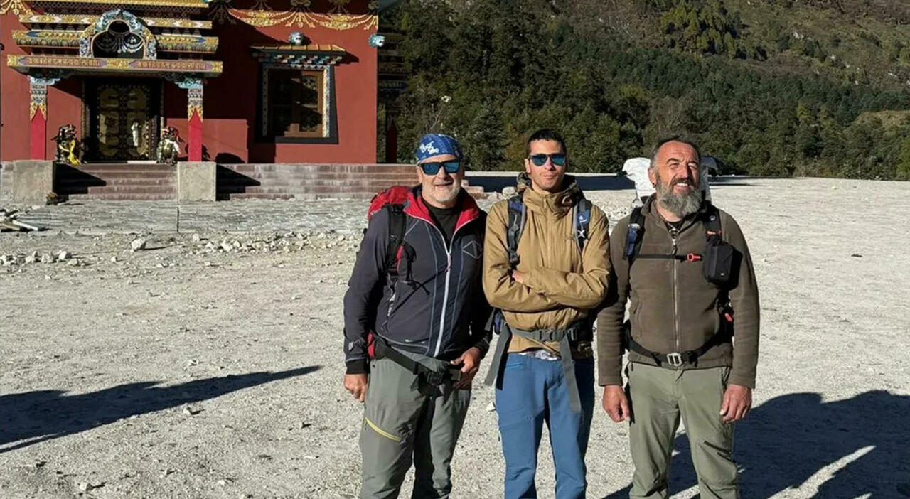 Alpinisti italiani in Nepal, trovato morto il disperso Marco Di Marcello: salgono a cinque le vittime. «Molte vite potevano essere salvate» Alpinisti italiani in Nepal, trovato morto il disperso Marco Di Marcello: salgono a cinque le vittime. «Molte vite potevano essere salvate»
