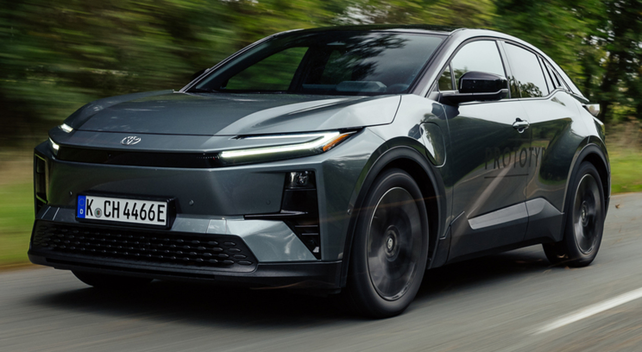 CH-R+, l'elettrica di Toyota