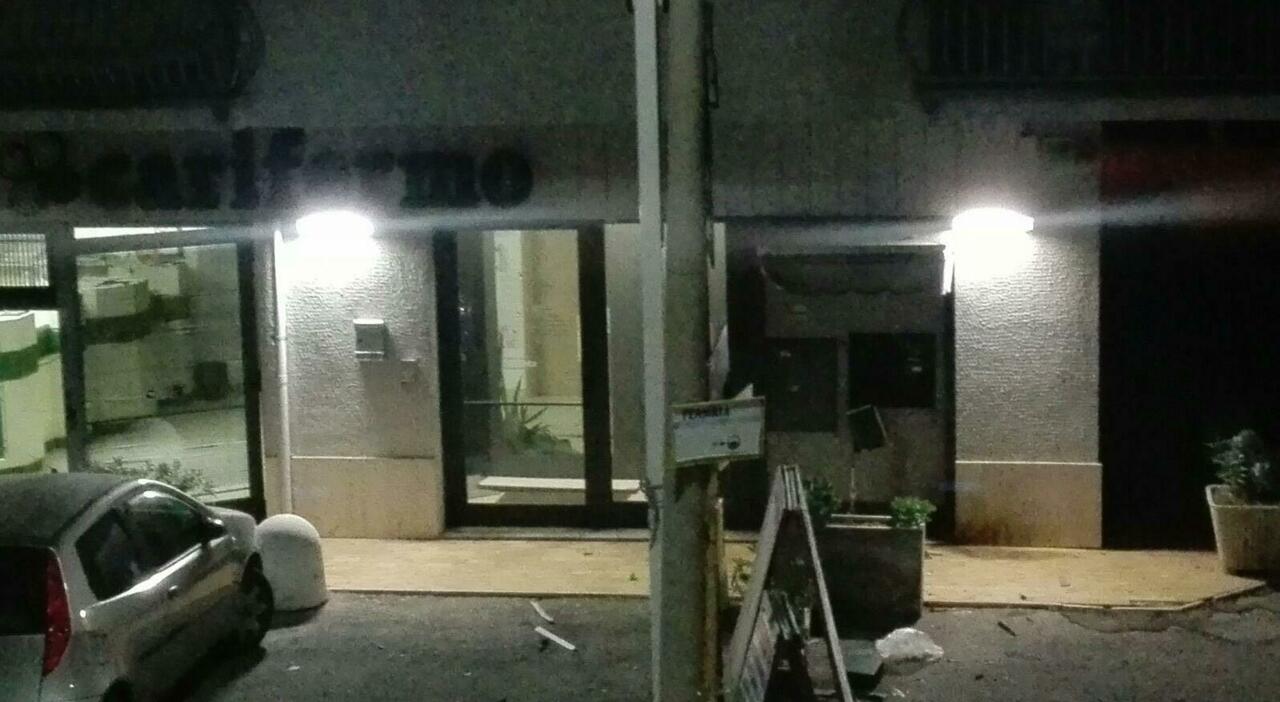 assalti ai bancomat anche in lombardia blitz all alba sei arresti in puglia da Quotidianodipuglia.it assalti ai bancomat anche in lombardia blitz all alba sei arresti in puglia