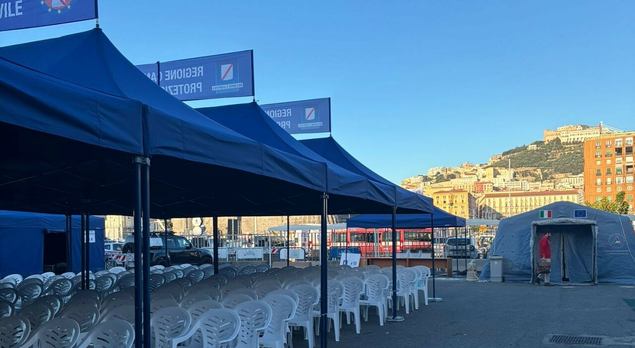 Campi Flegrei, c Campi Flegrei, c