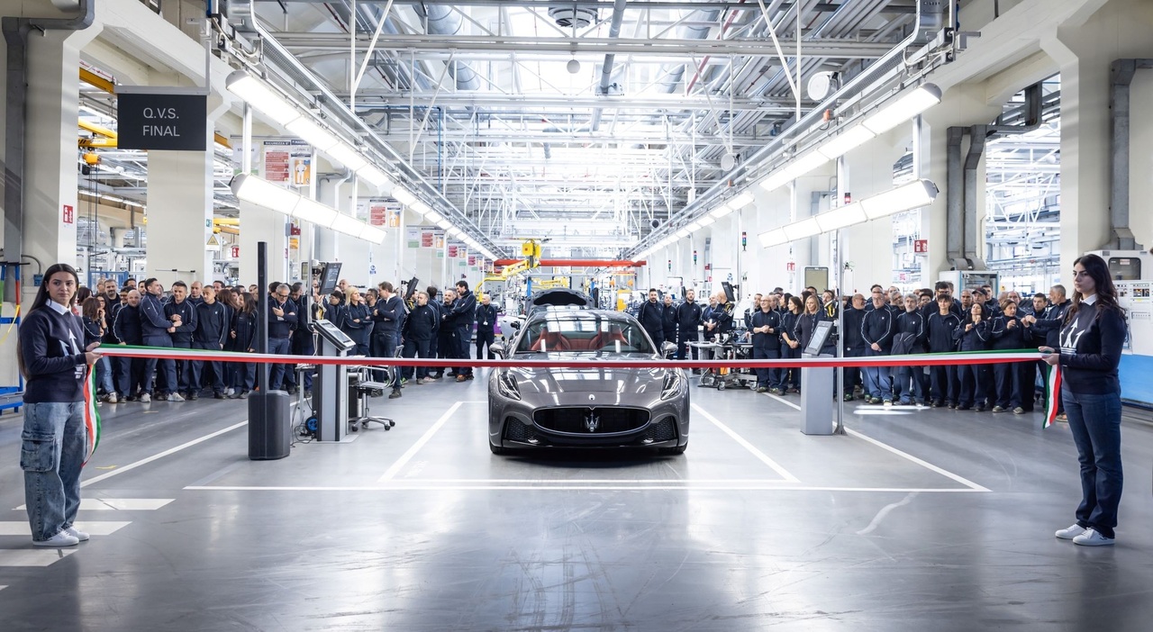 la nuova linea di produzione a Modena della GranTurismo