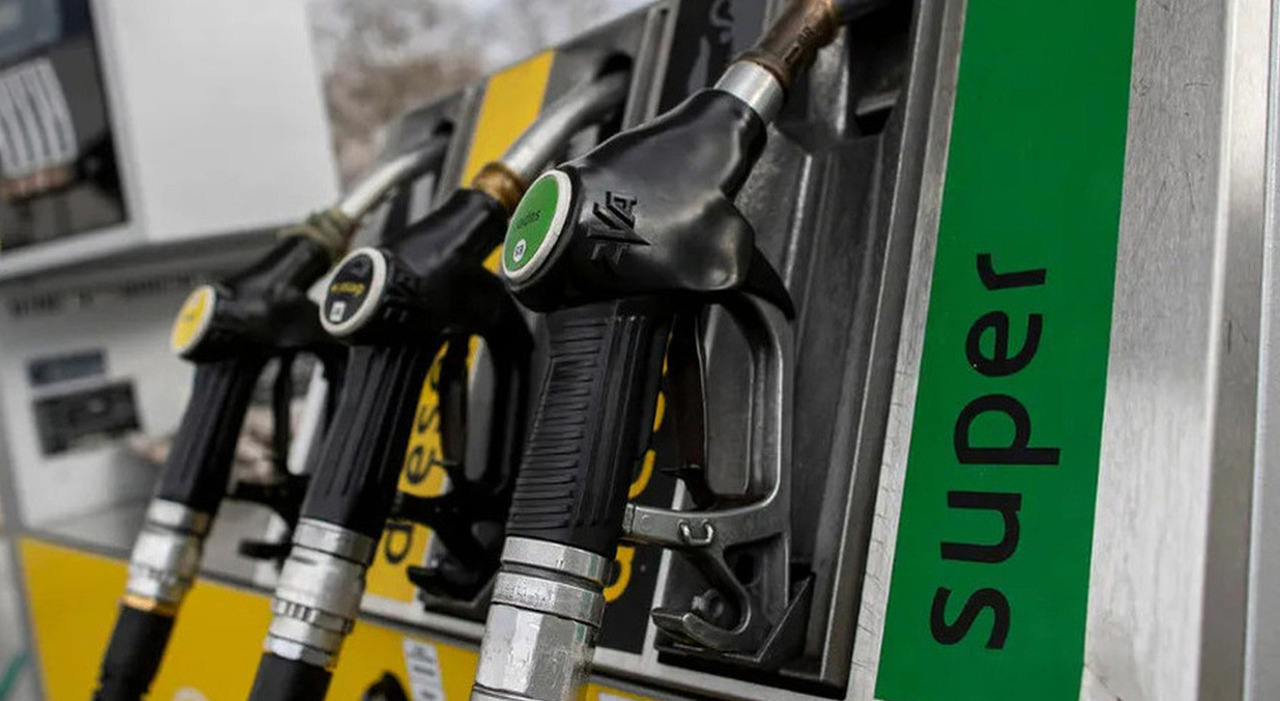 Benzina e diesel, perché i prezzi stanno crescendo e il gasolio è ai massimi da agosto Benzina e diesel, perché i prezzi stanno crescendo e il gasolio è ai massimi da agosto