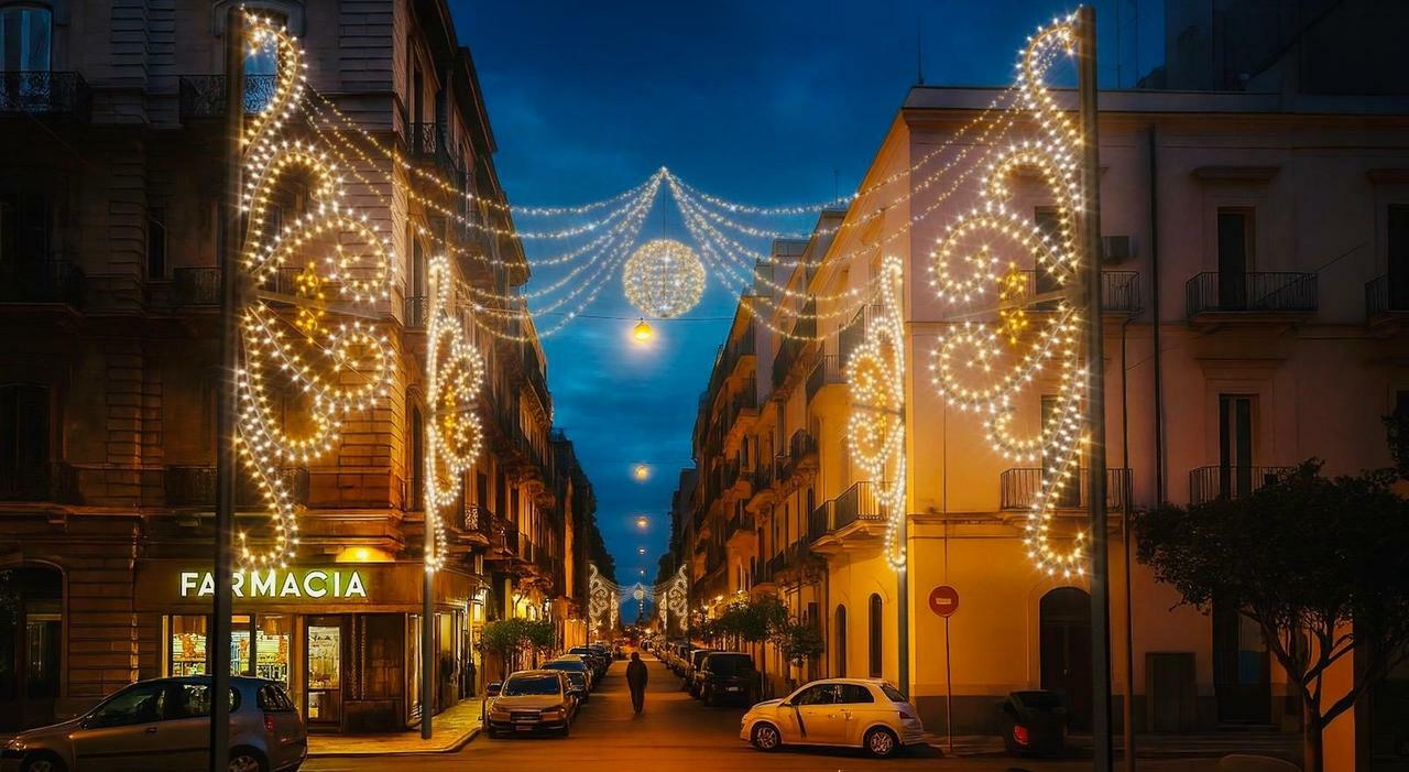 Lavori e disagi, con le luminarie il Comune ?risarcisce? i commercianti penalizzati: gli addobbi di Natale illuminano i cantieri Lavori e disagi, con le luminarie il Comune ?risarcisce? i commercianti penalizzati: gli addobbi di Natale illuminano i cantieri